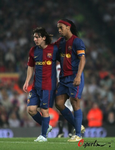 光无可比拟 光无可比拟