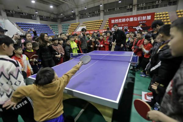 赞助合作与 赞助合作与