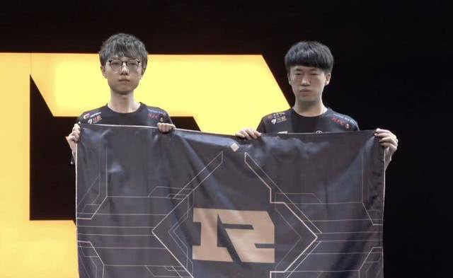 阿森纳因其 阿森纳因其